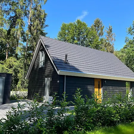 In Near Forest & Cycling, Cleaning Included Hébergement de vacances